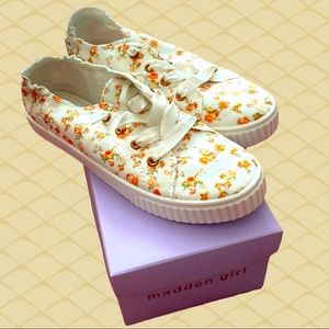 Madden platform shoes